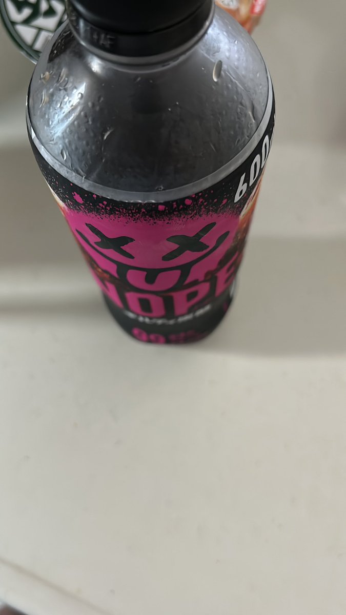 たなか tweet media