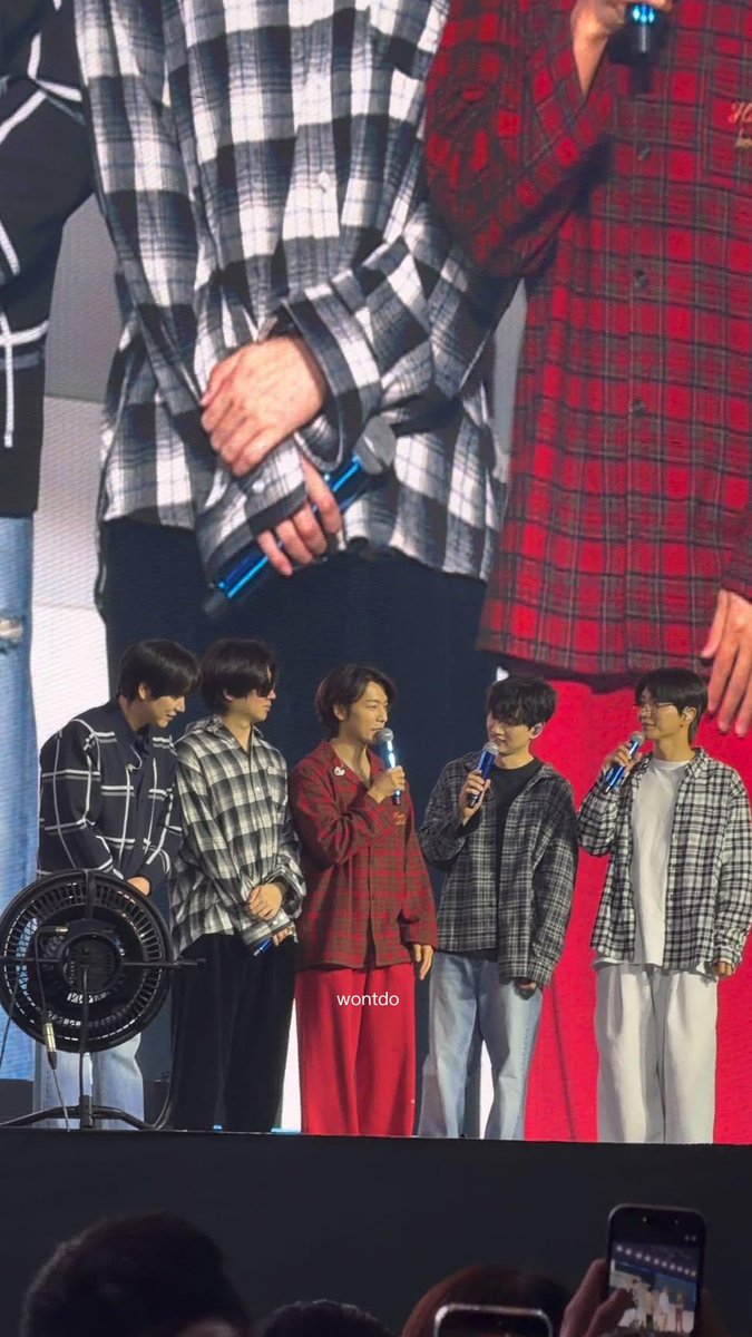 vian🐈⬛ tweet media