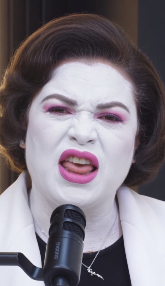 ChezShae tweet media