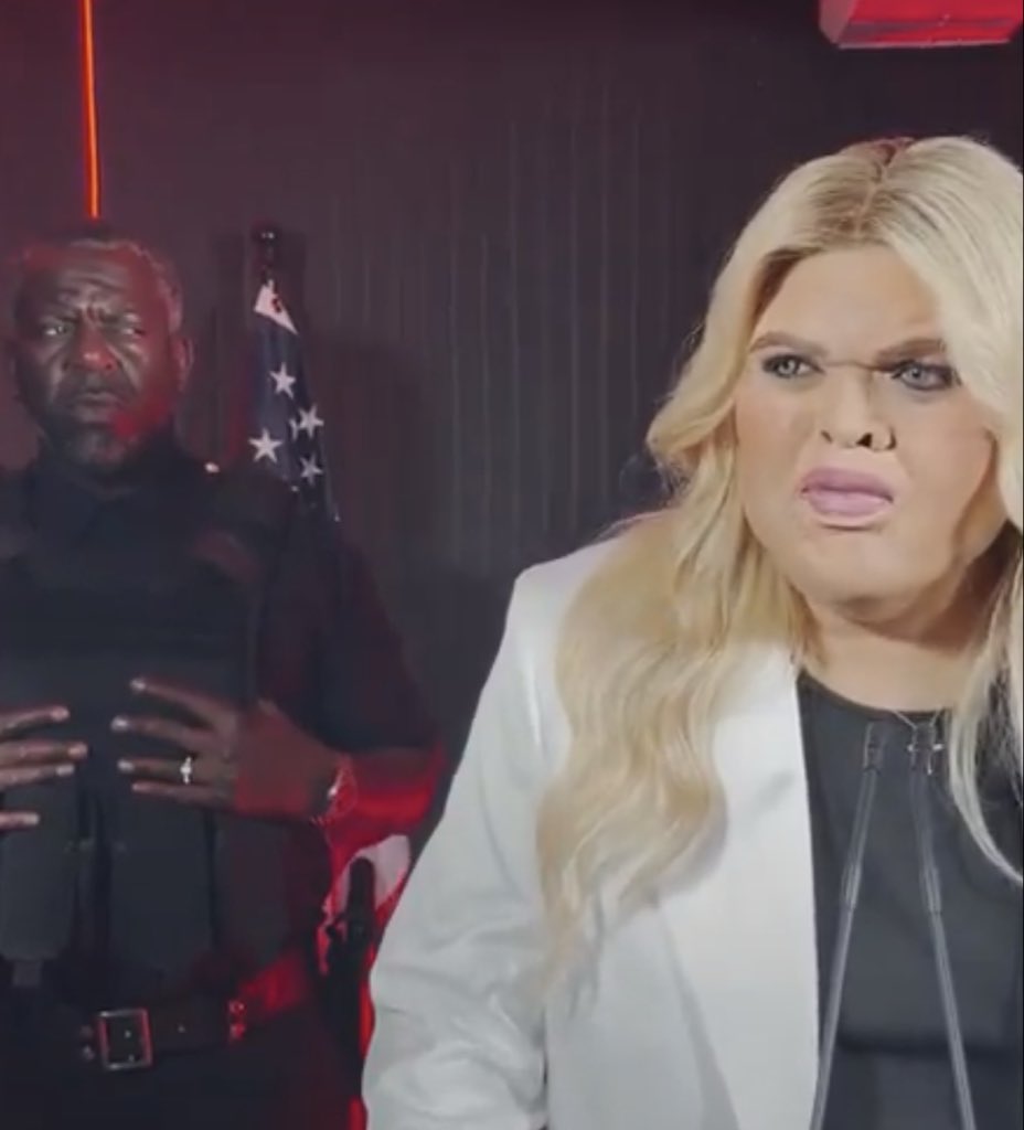 Victoria-Raven tweet media