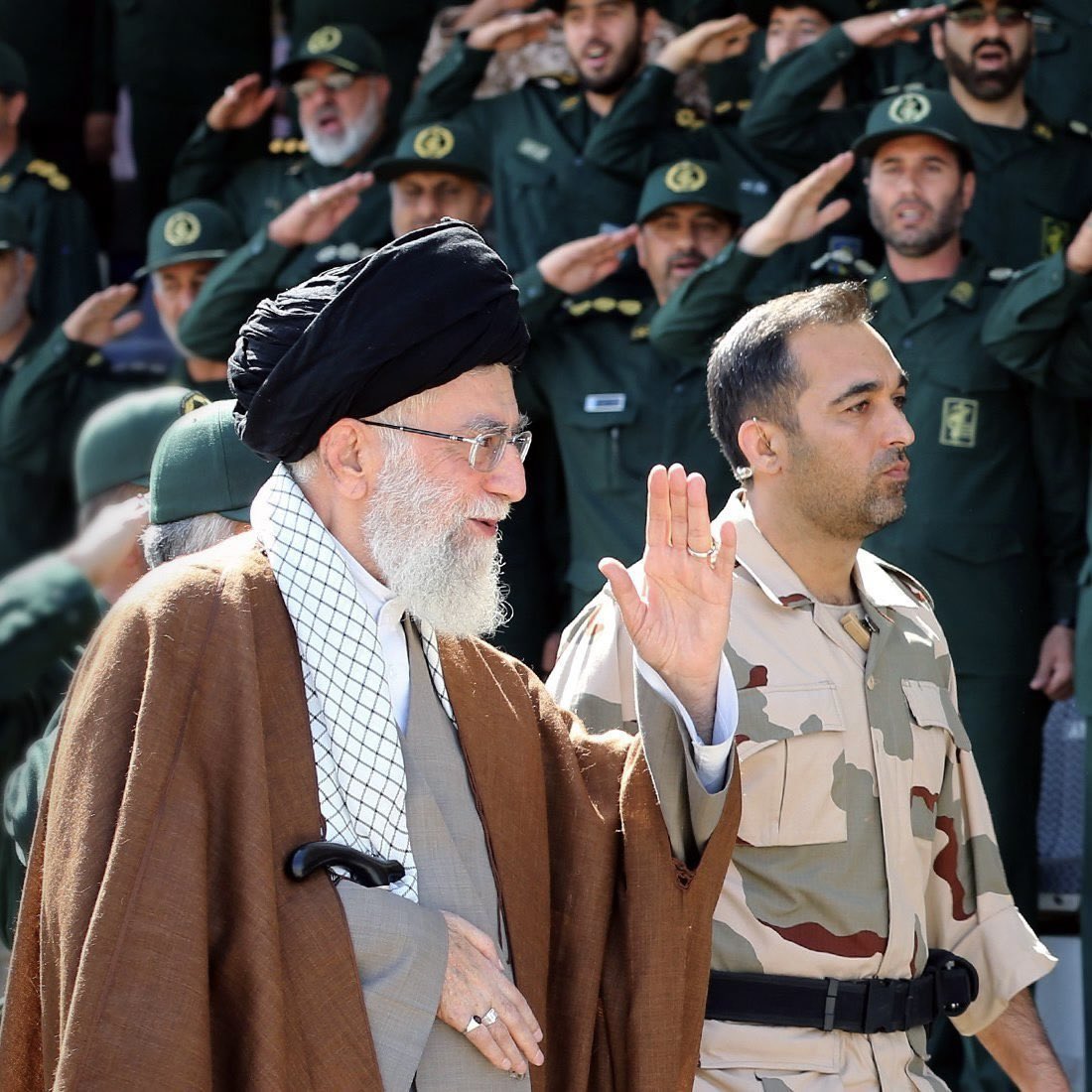 Broke 🇫🇷 tweet media