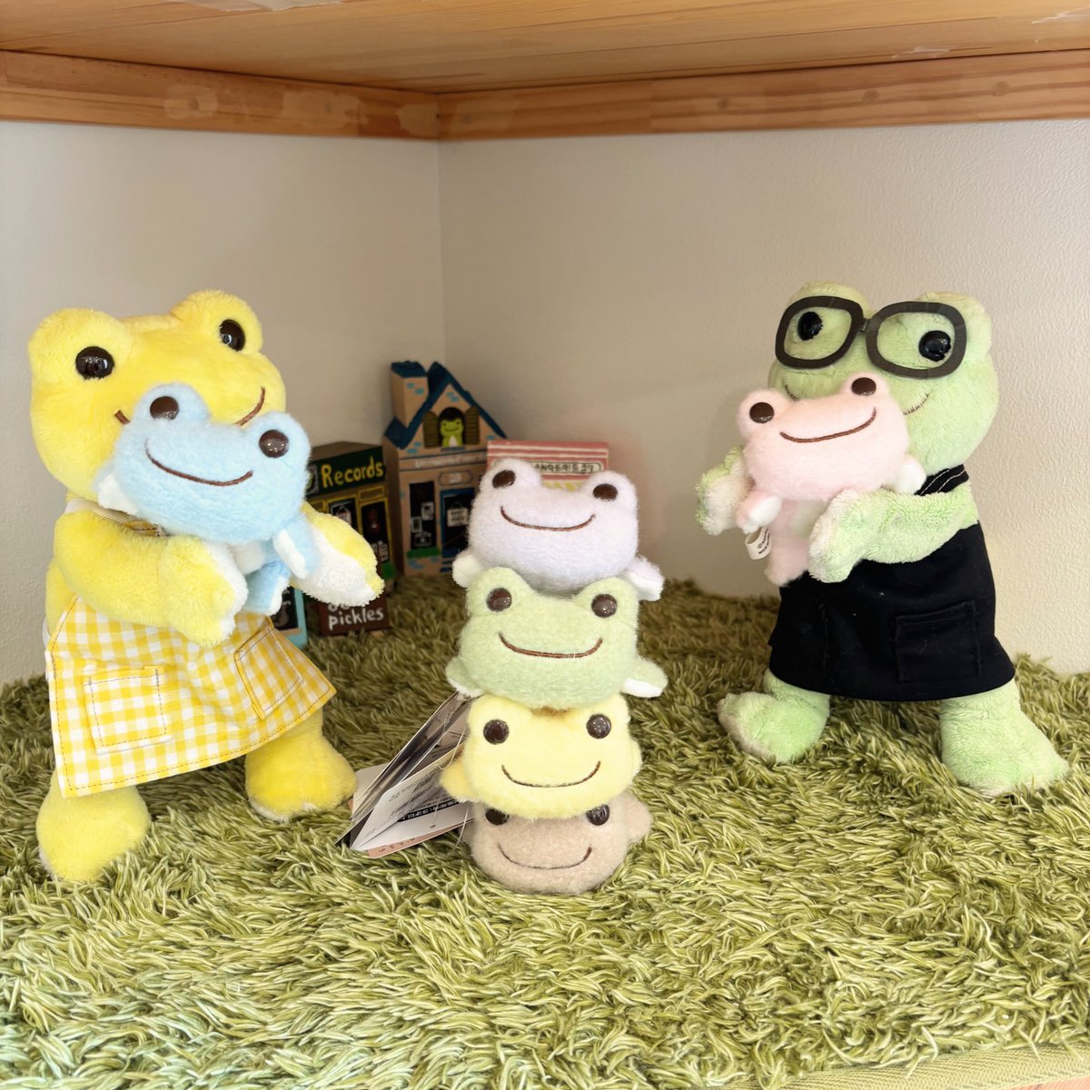 La Villa de pickles tweet media