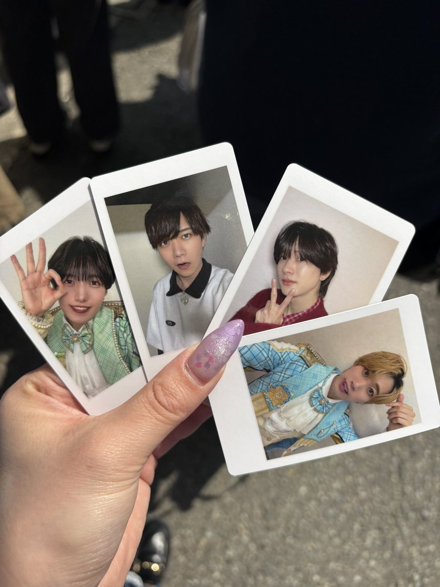 とりひき tweet media