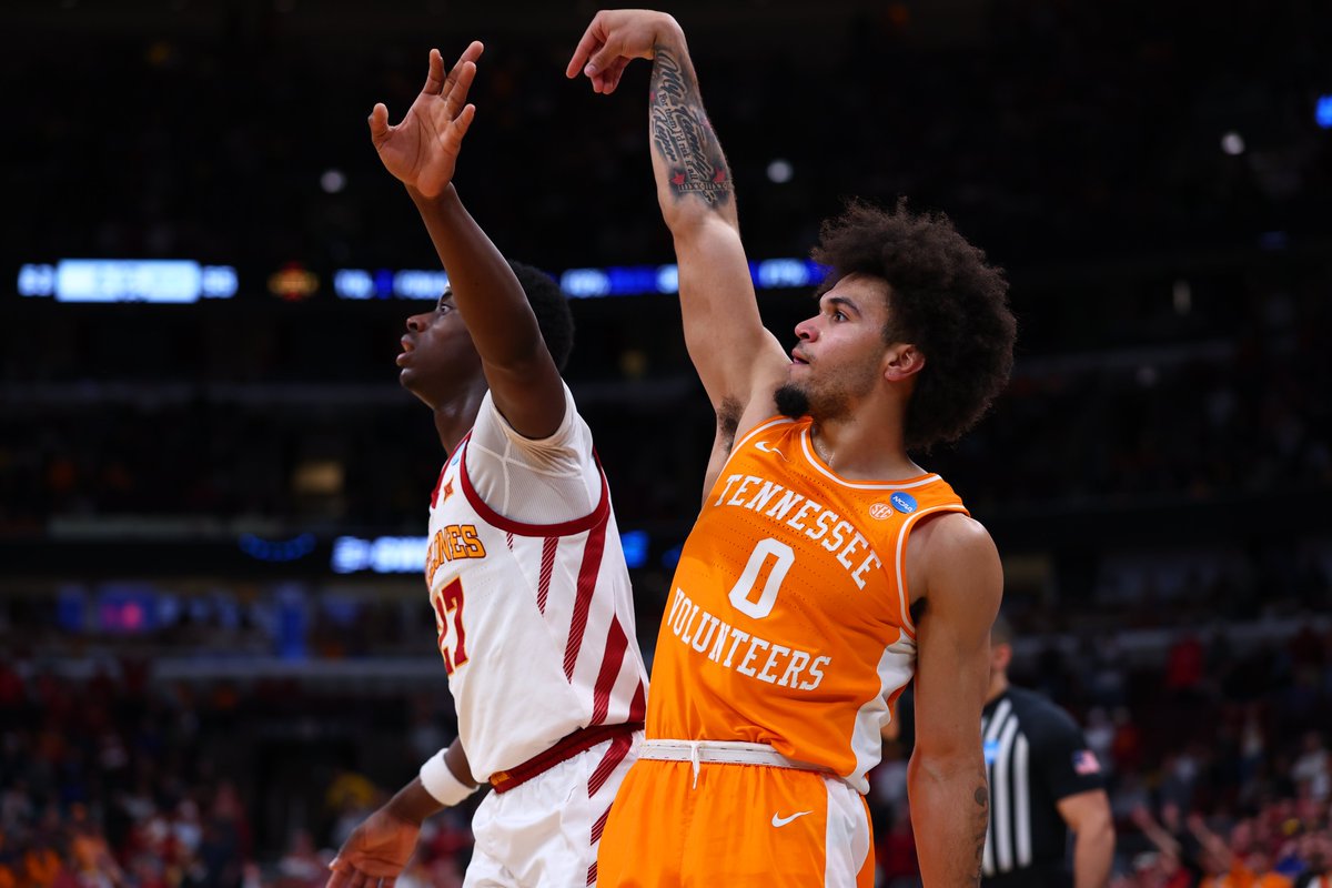 Tennessee Basketball tweet media