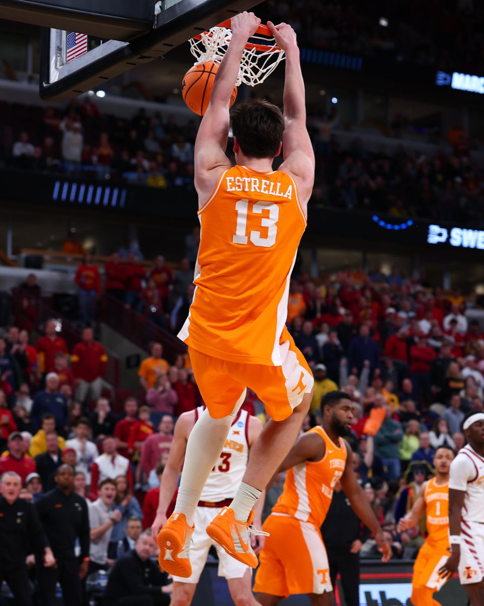 Tennessee Basketball tweet media