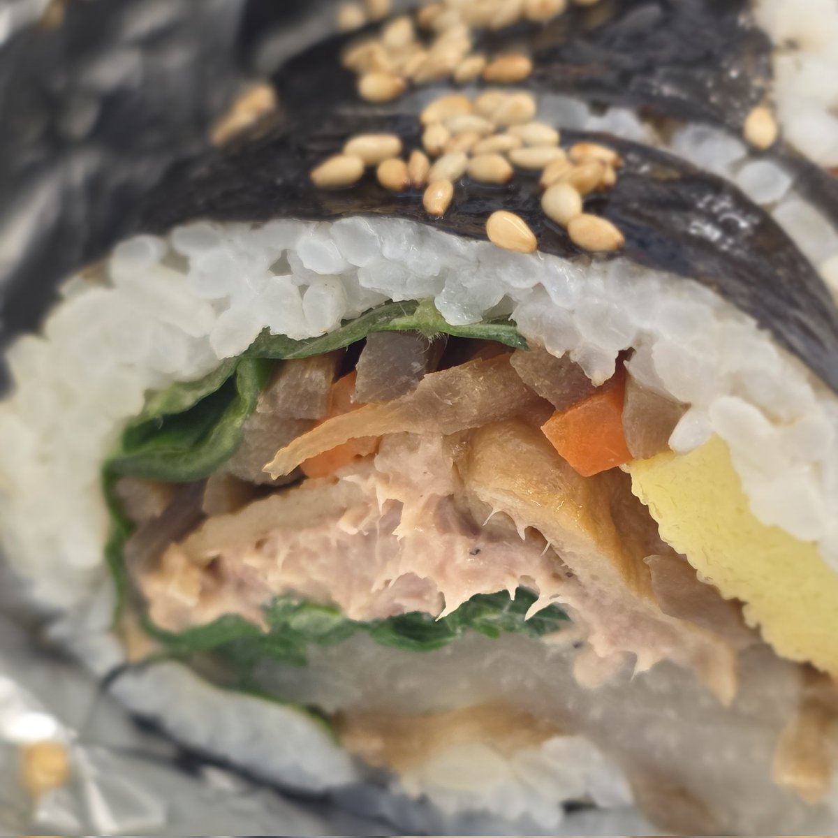 ๋นตํ tweet media