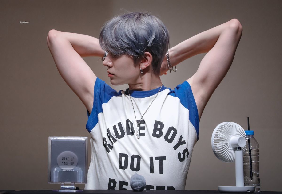 め＊(상태:씹신병자) tweet media