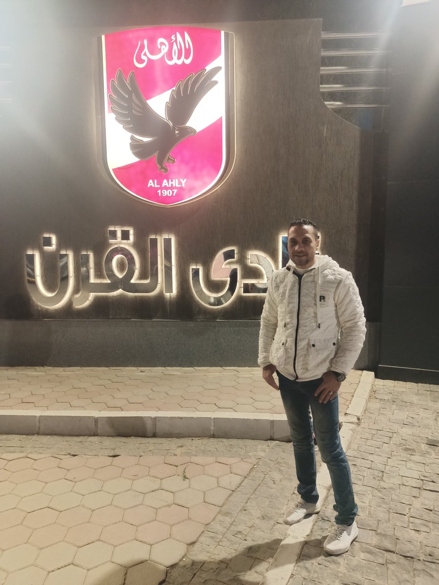 🖤 Captain M ☕ tweet media