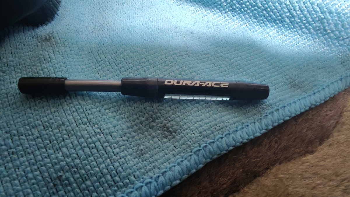 ろぼこーん tweet media