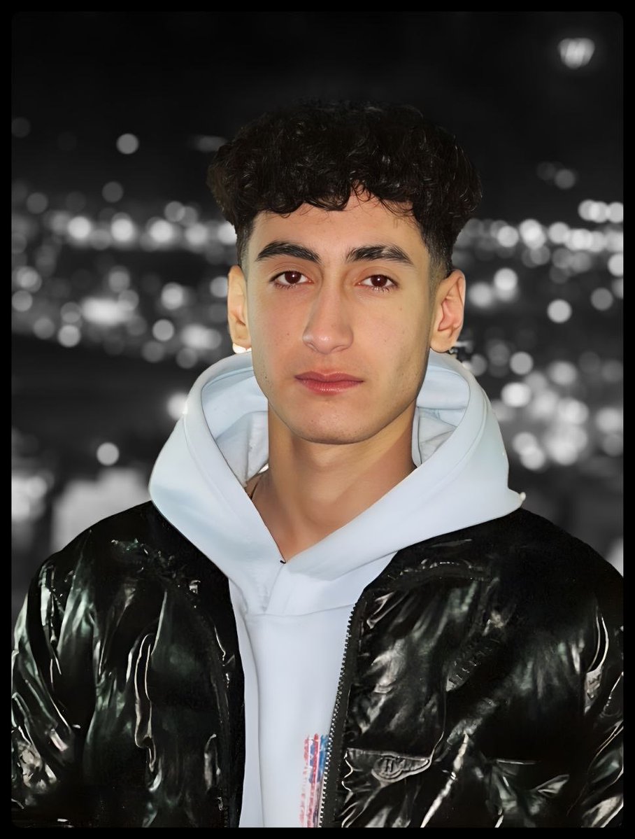 🇮🇷 آپادرا tweet media