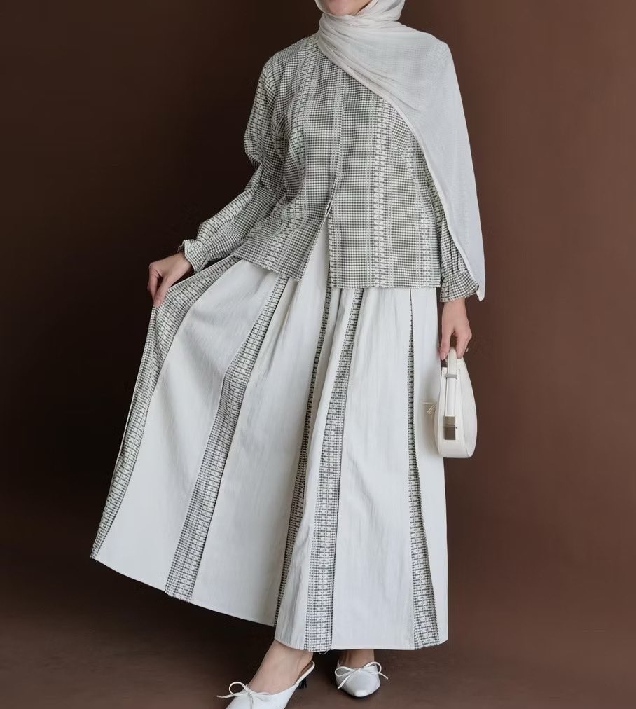 koisukaubi's tweet photo. simple n stylish effortless one set

a thread https://t.co/7n0IovTD5l
