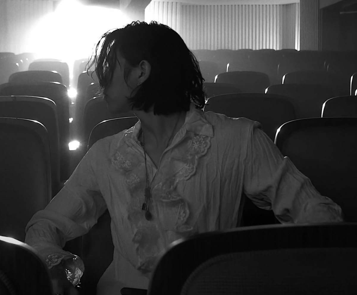 𝔞𝔯𝔬🕷️𝔦𝔰 𝔦𝔫 𝔞𝔳𝔞𝔩𝔬𝔫 tweet media