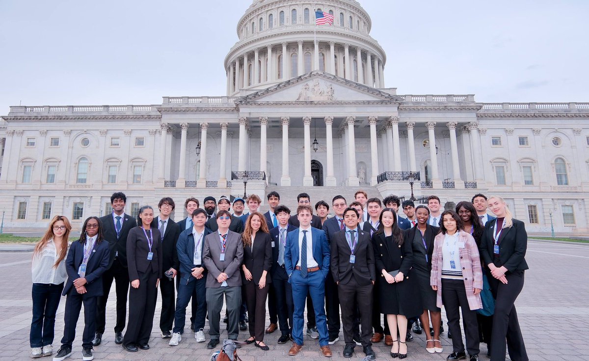 Robert Sun tweet media