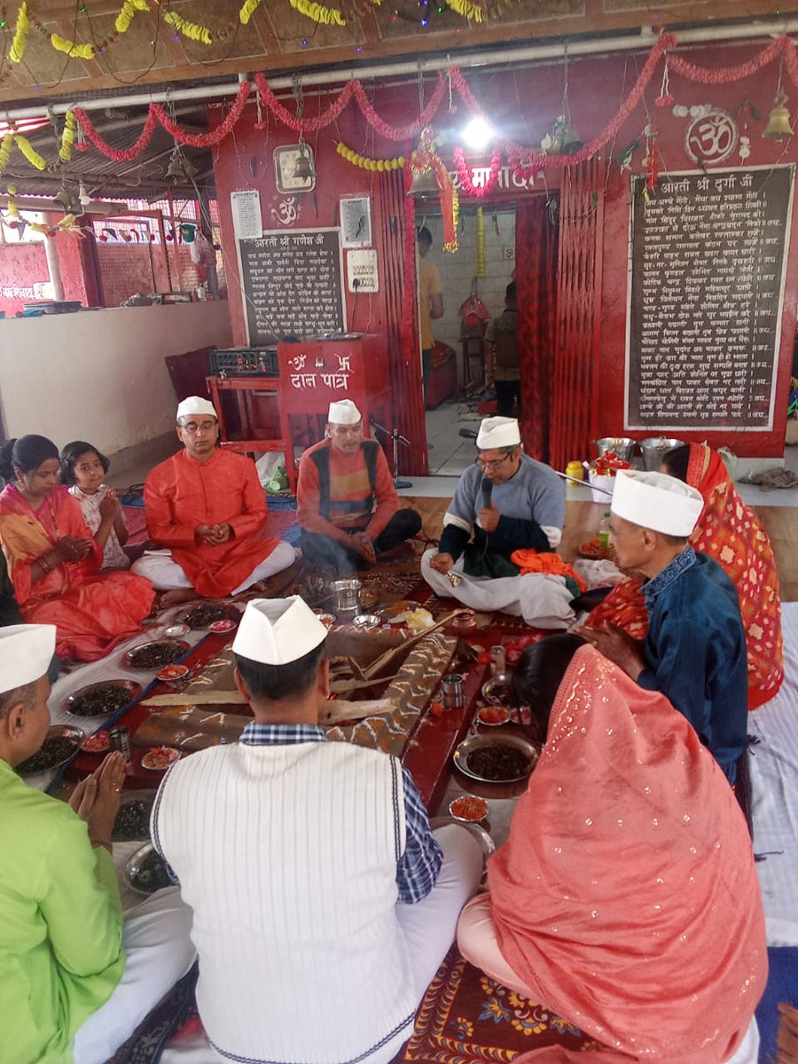 SSBFTRRANIKHET's tweet image. 27 मार्च, 2026 को सशस्त्र सीमा बल सीमांत मुख्यालय रानीखेत में चैत्र नवरात्र के पावन समापन और राम नवमी का पर्व अत्यंत श्रद्धा, भक्ति और हर्षोल्लास के साथ मनाया गया | 
@SSB_INDIA 
@PIBHomeAffairs 
#ramnavami
#RamNavami2026
#चैतनवरात्रि