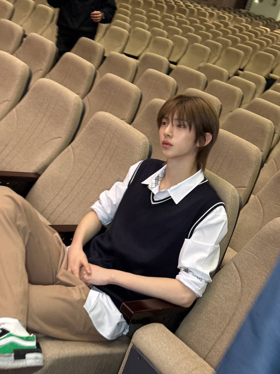 คิ้ง tweet media