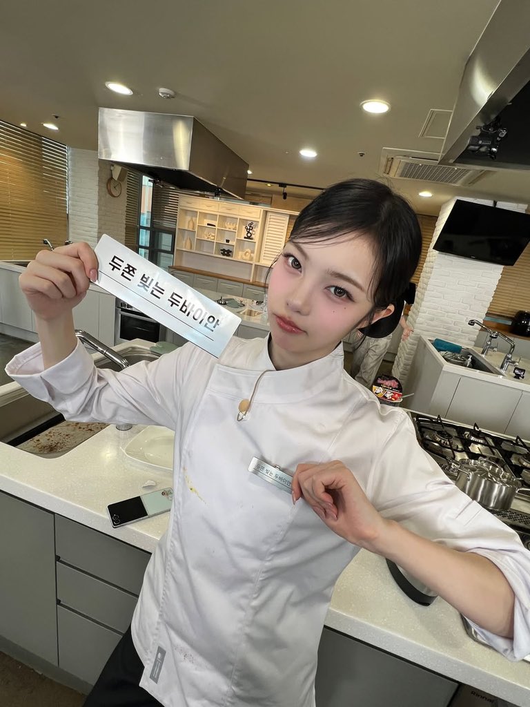 Abila๐ซ tweet media