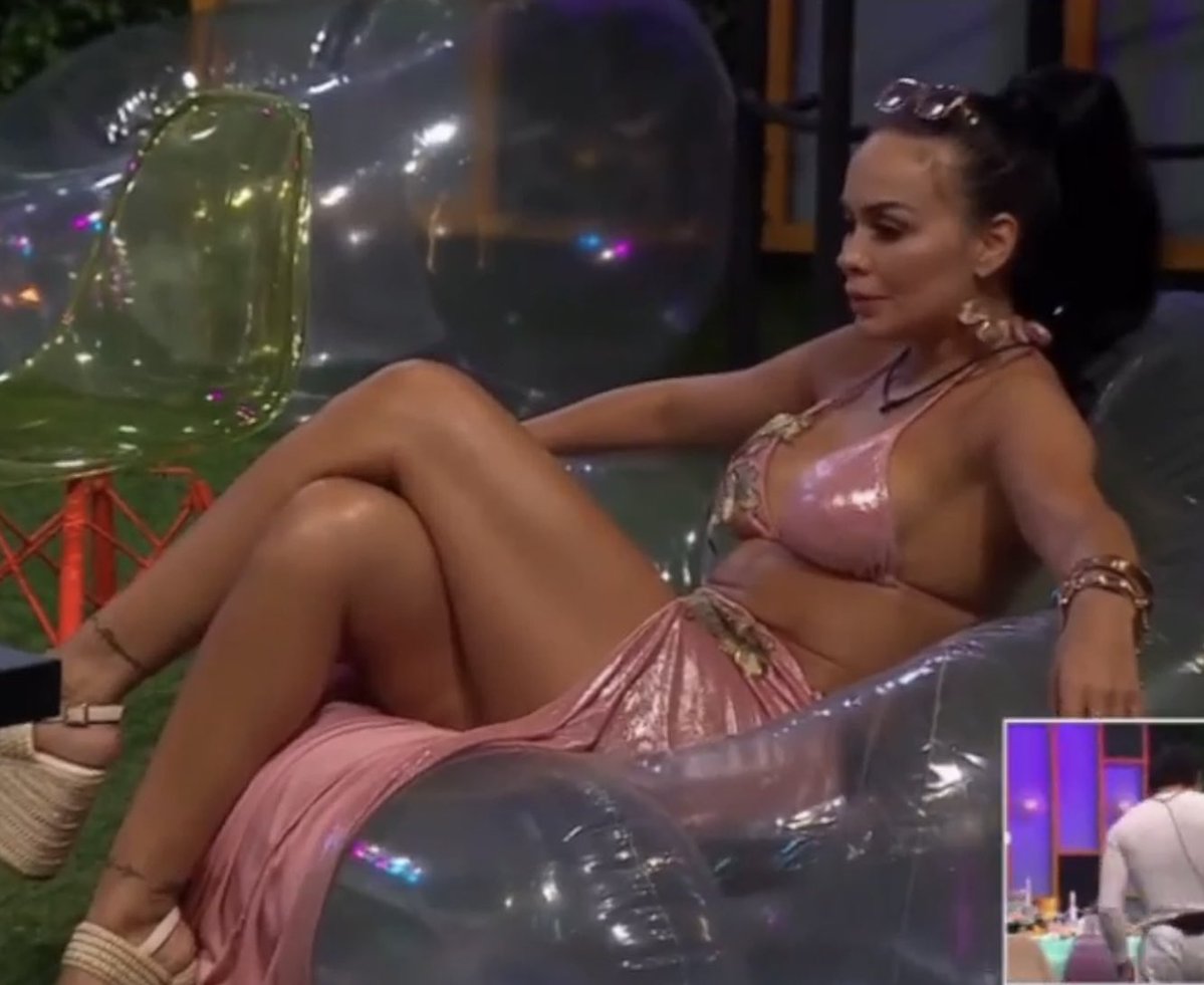 LEGENDARY 💅 tweet media