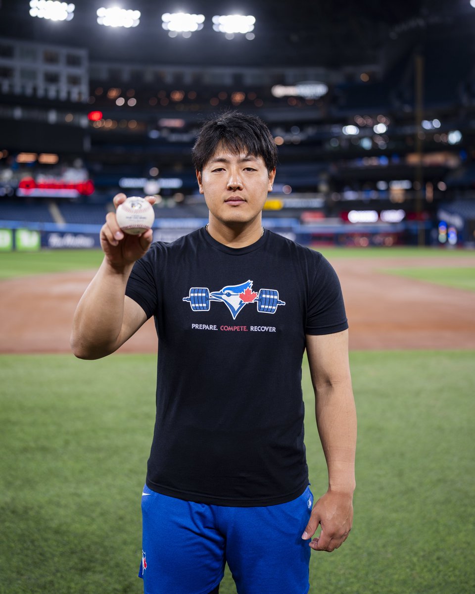 Toronto Blue Jays tweet media