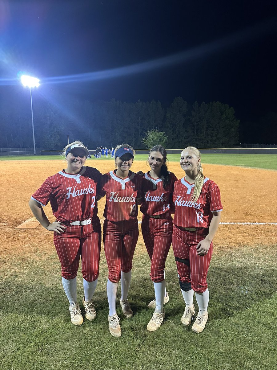 HJ Softball tweet media