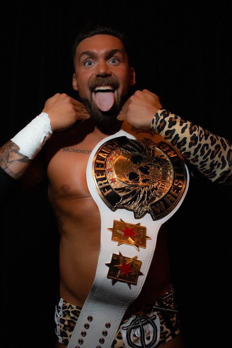 Trevor Outlaw tweet media