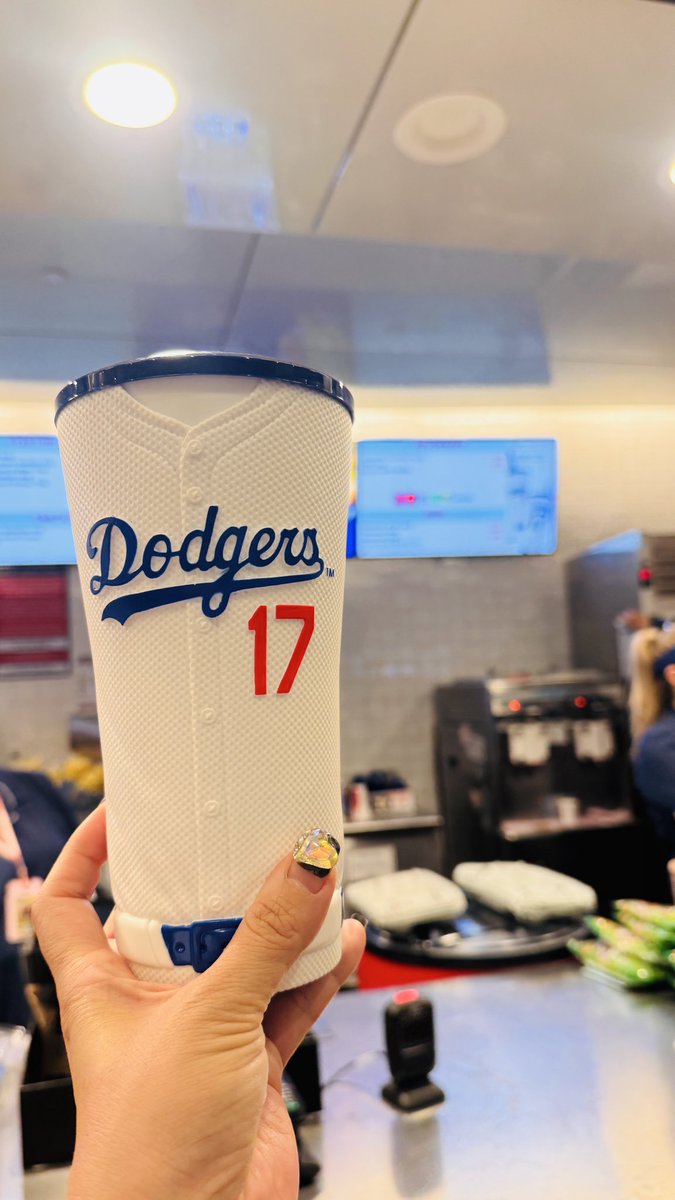 iyoume🇺🇸🇰🇷🇯🇵 tweet media