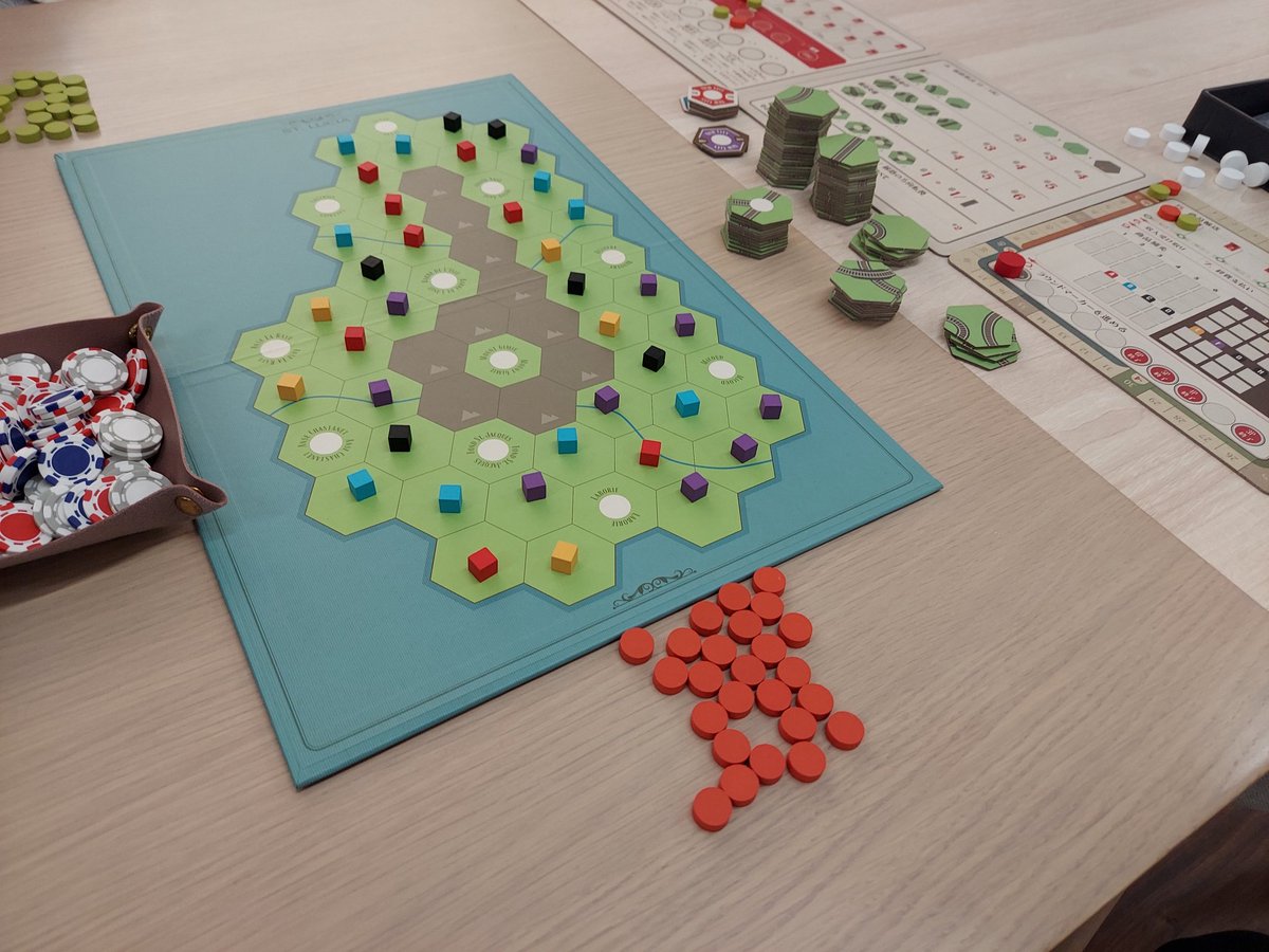 ボードゲームカフェ Spla tweet media