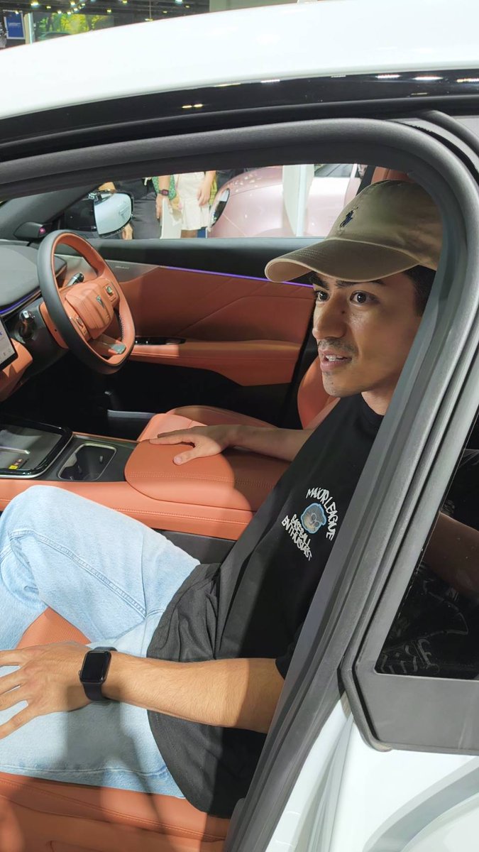 TodTime_Official tweet media