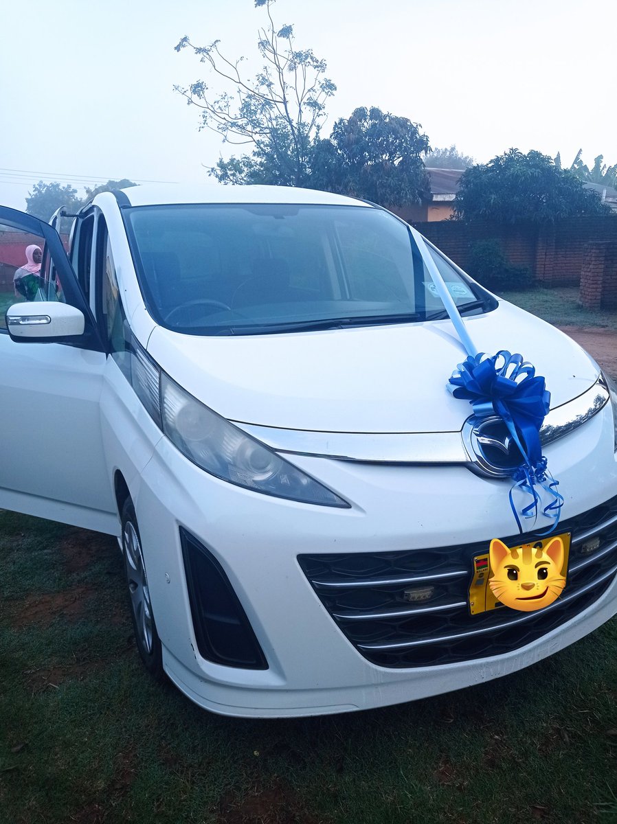 UnboxThePresent tweet media