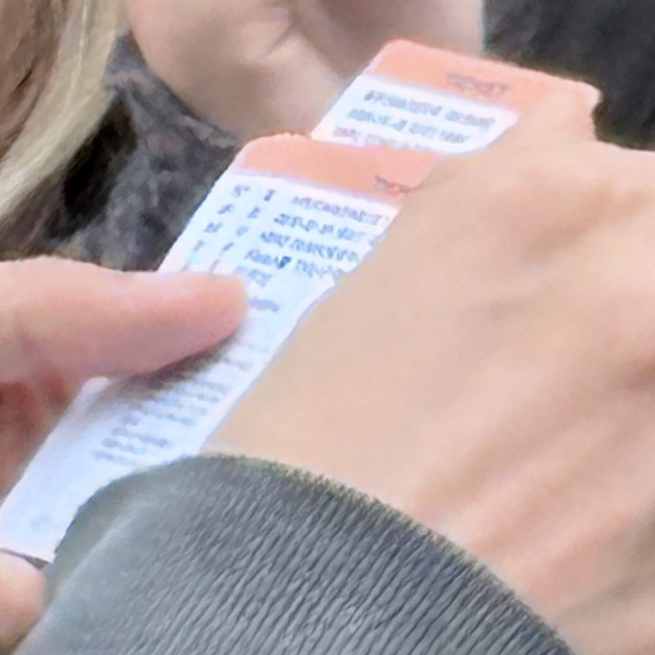 ヒッキー tweet media