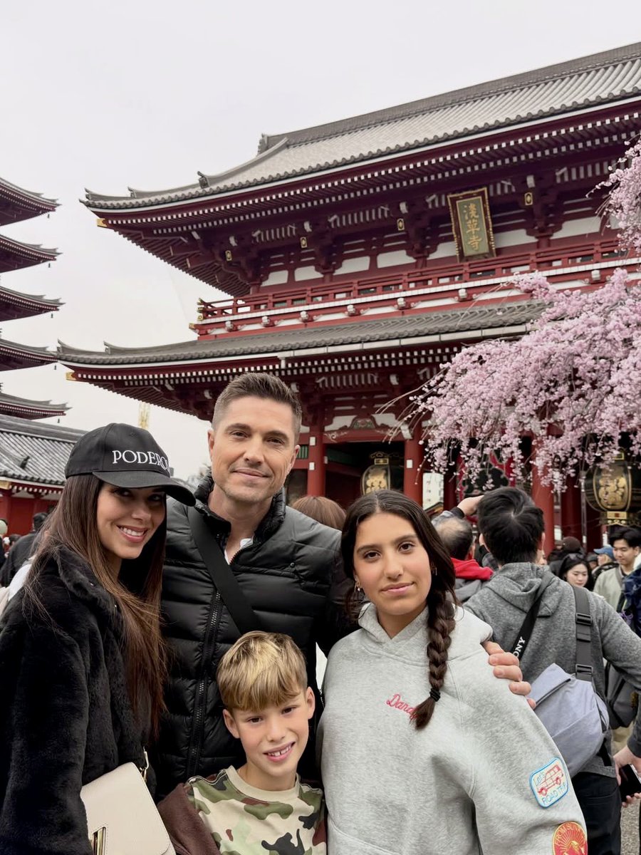 kathyldg2023's tweet photo. Eric Winter & family in Japan #ericwinter #JaFun
πΎπΈπΎπ―π΅π―
Source: Eric Winter IG https://t.co/hQc0nT0NyO