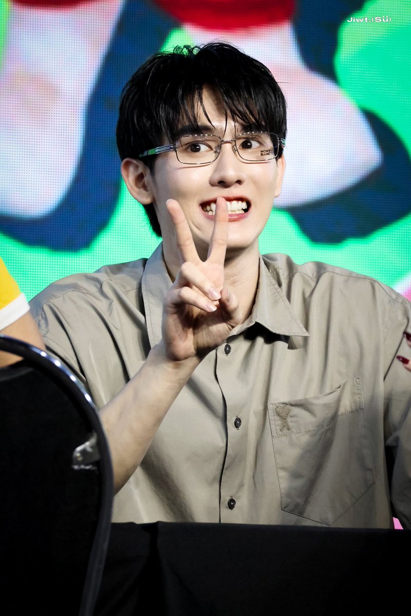 𐙚 จิ๋วสึ tweet media