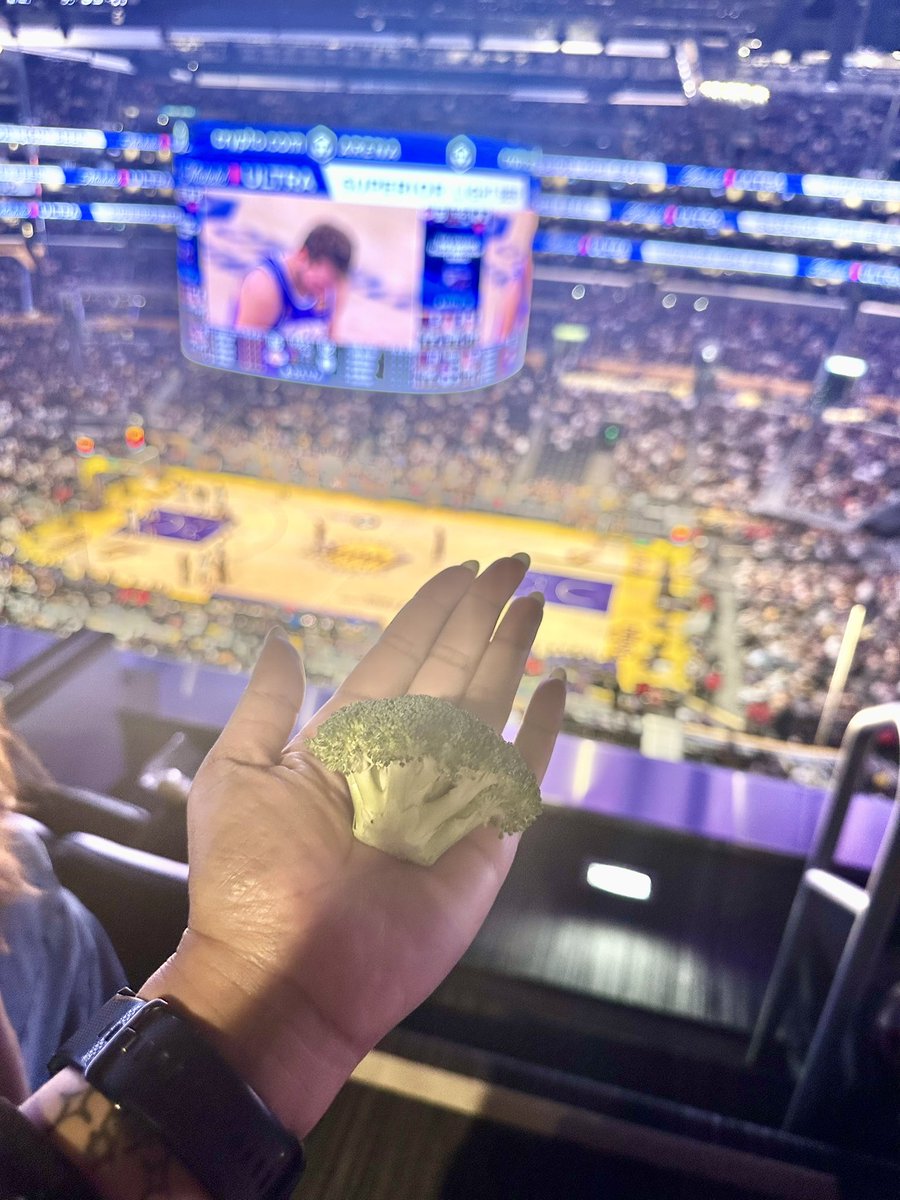 Michelle tweet media