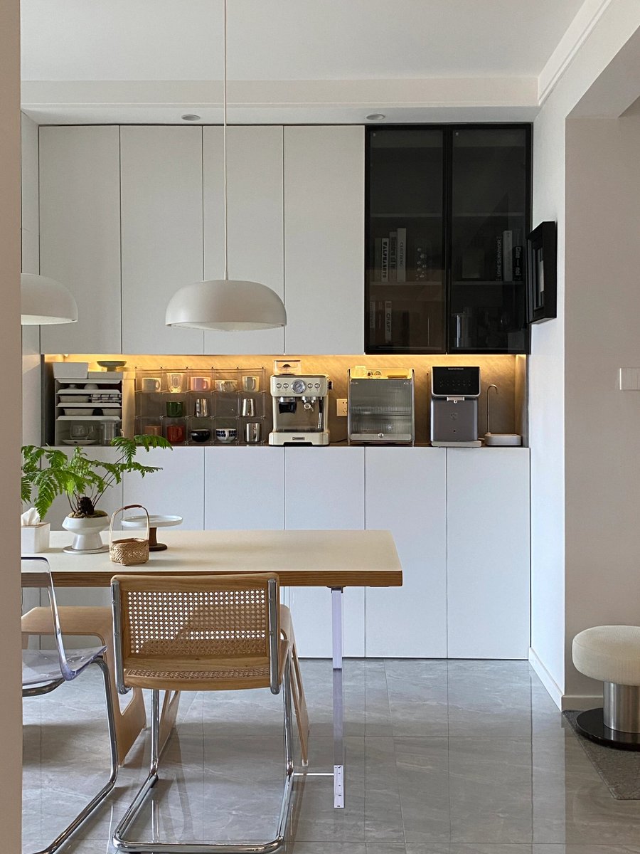 Brett's Beard tweet media