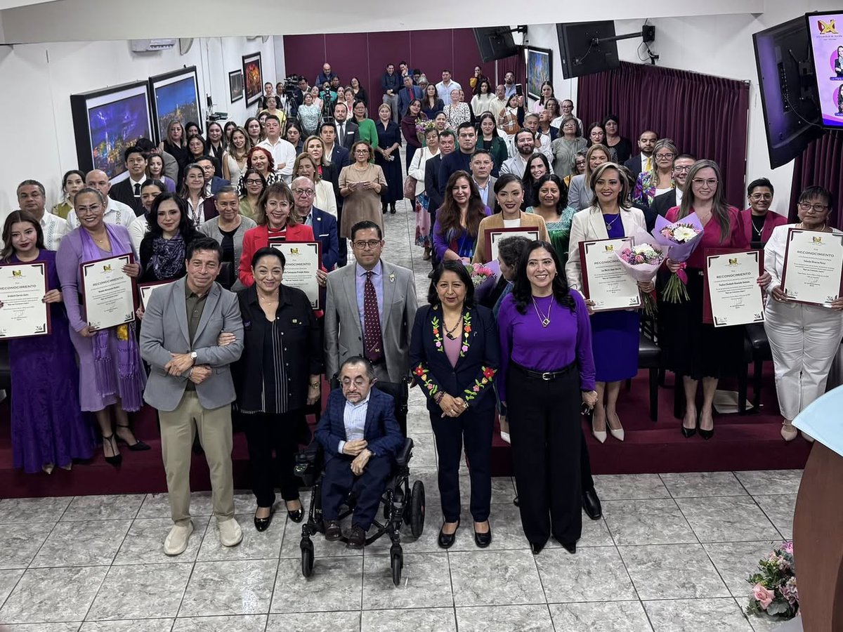 ROSALBA HERNANDEZ tweet media