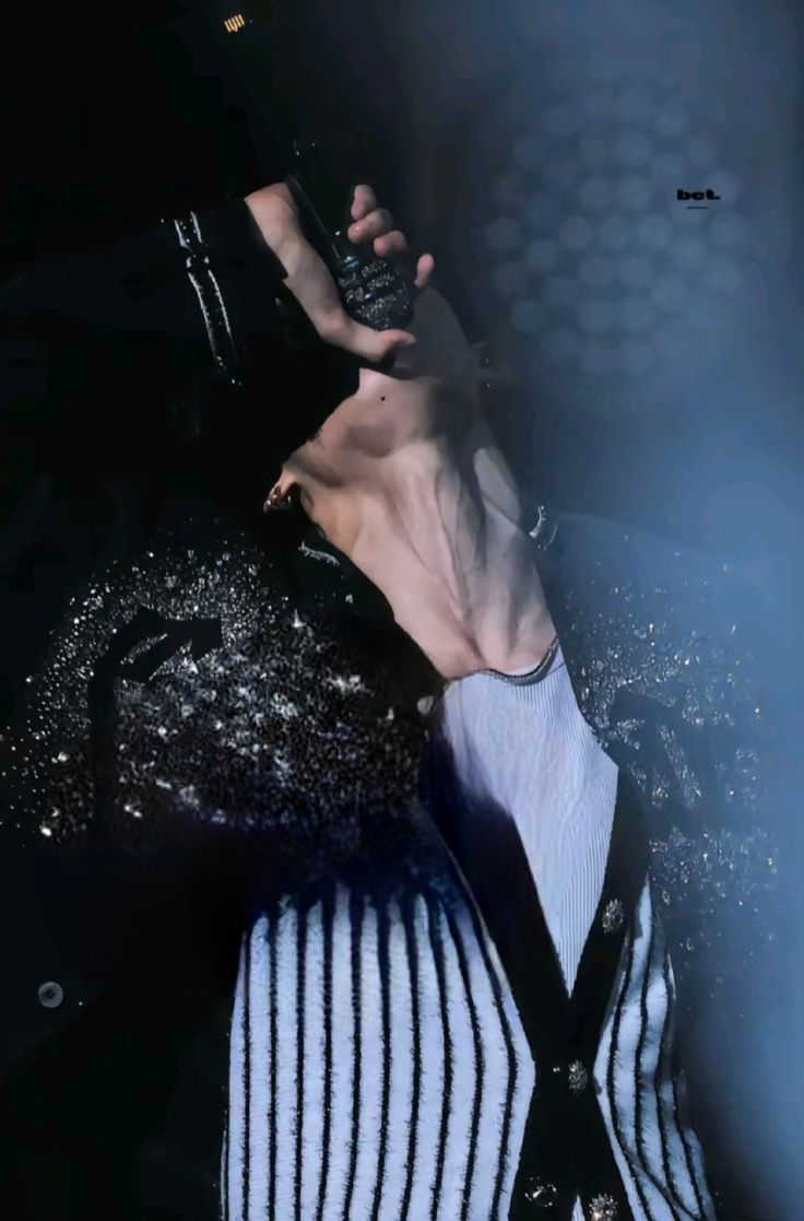 ᅟᅟ 𝒃𝑒𝑒! : ENHYPEN IS 7 tweet media