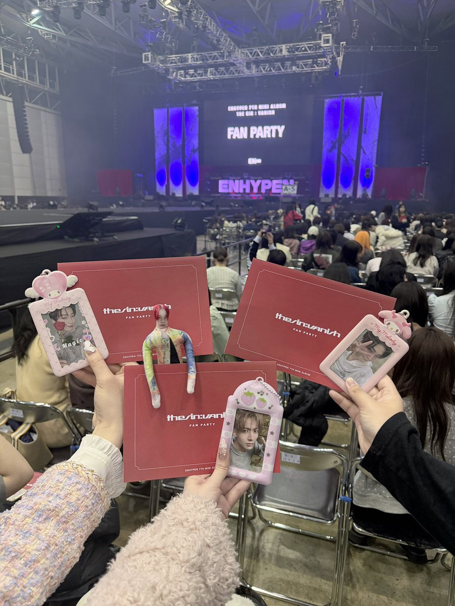 🥂heesun🎀 tweet media