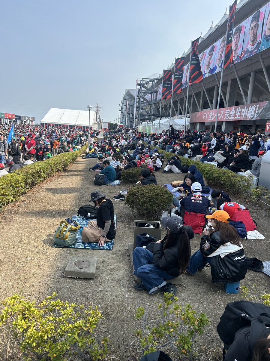 Risäkkönen🇫🇮 tweet media