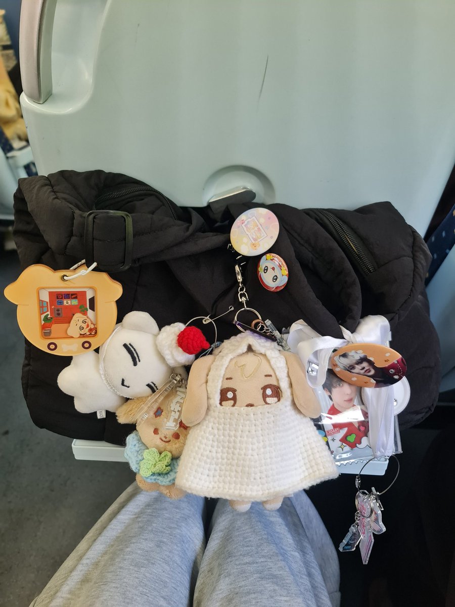 #radiantyunho0323 can claim sampul raya here ><