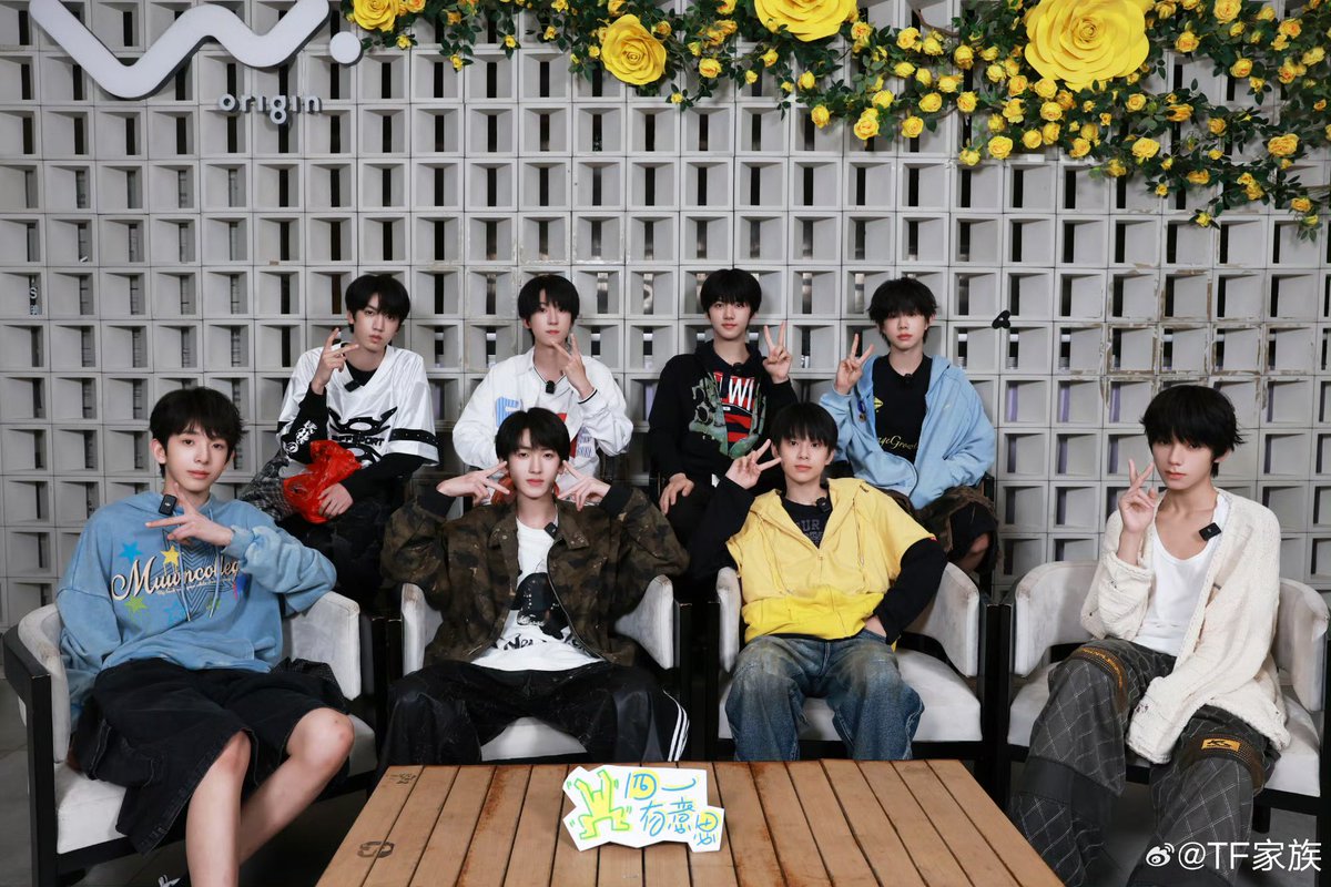 CHENSIHAN_TH tweet media