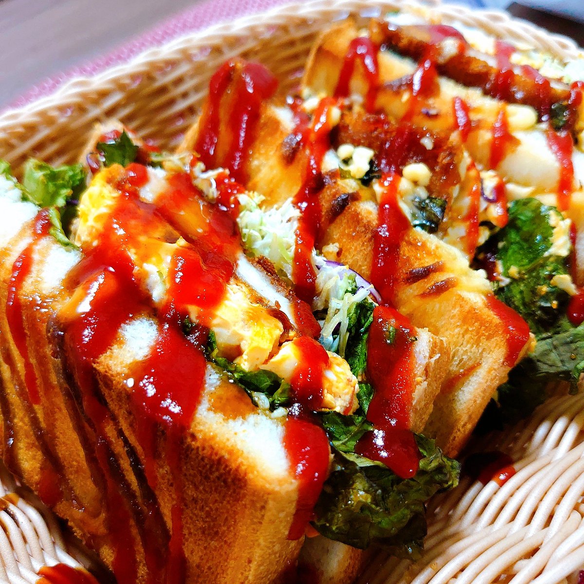 𝒆𝑴𝒖🐾 tweet media