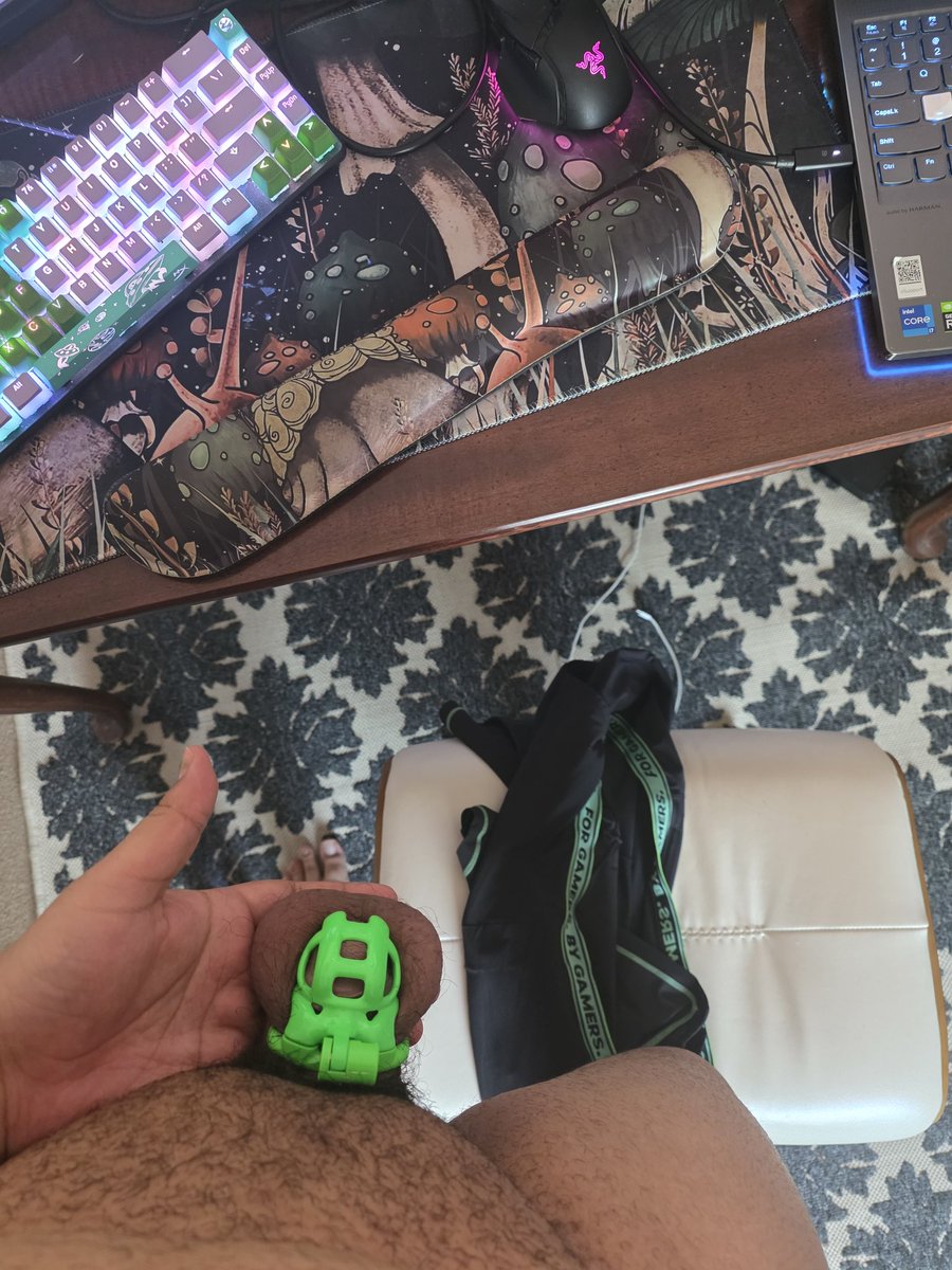 femboy eric tweet media