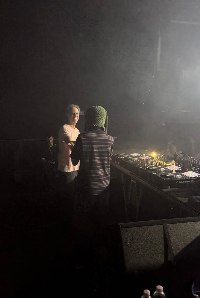 camoufly 🌟 tweet media