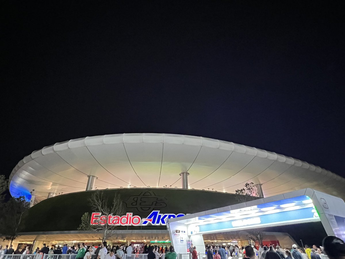 Víctor Rivera tweet media