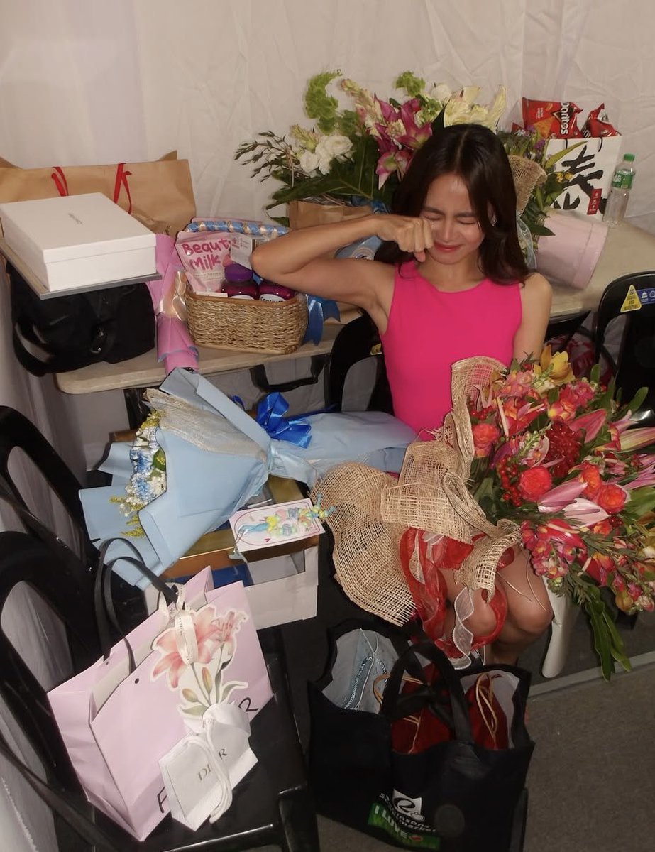 nicole... tweet media