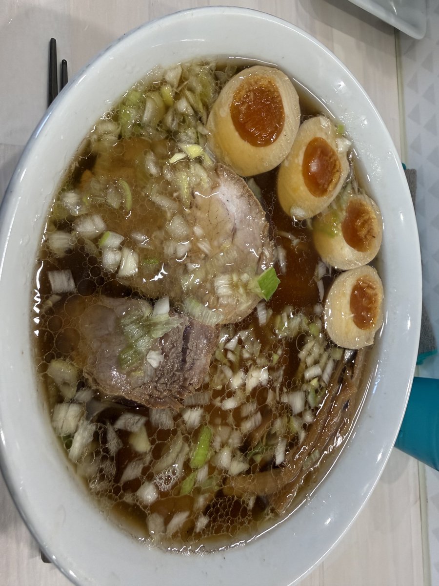 ハマやん tweet media