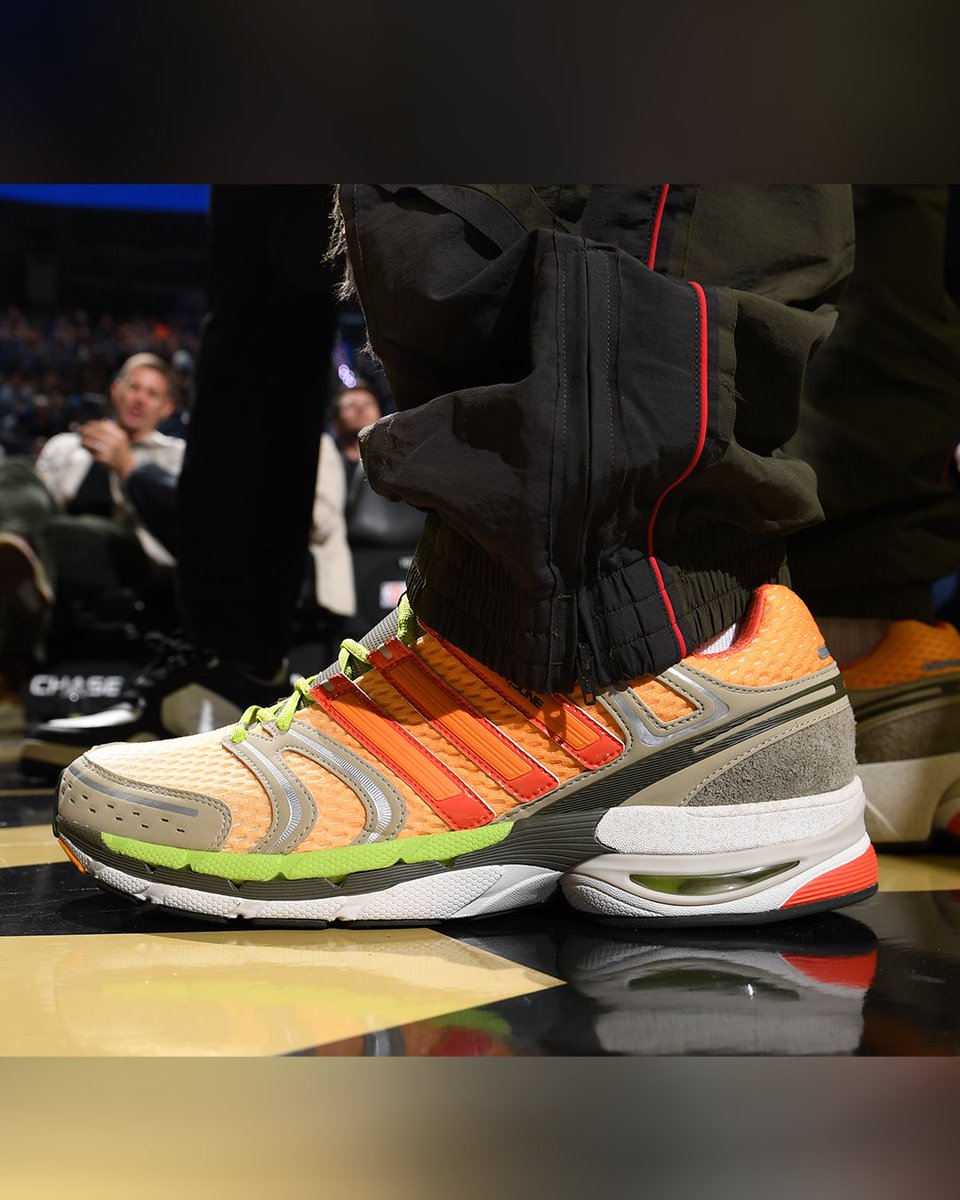 Complex Sneakers tweet media