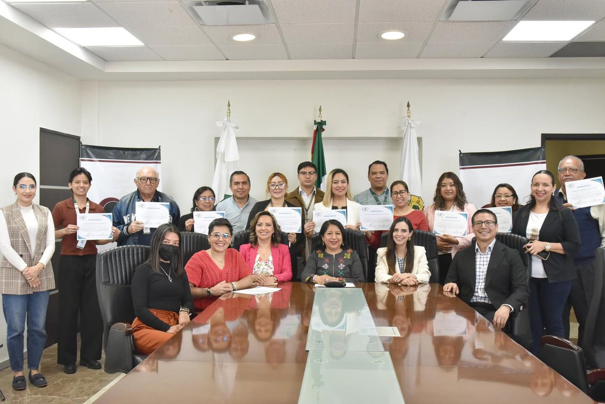 ROSALBA HERNANDEZ tweet media
