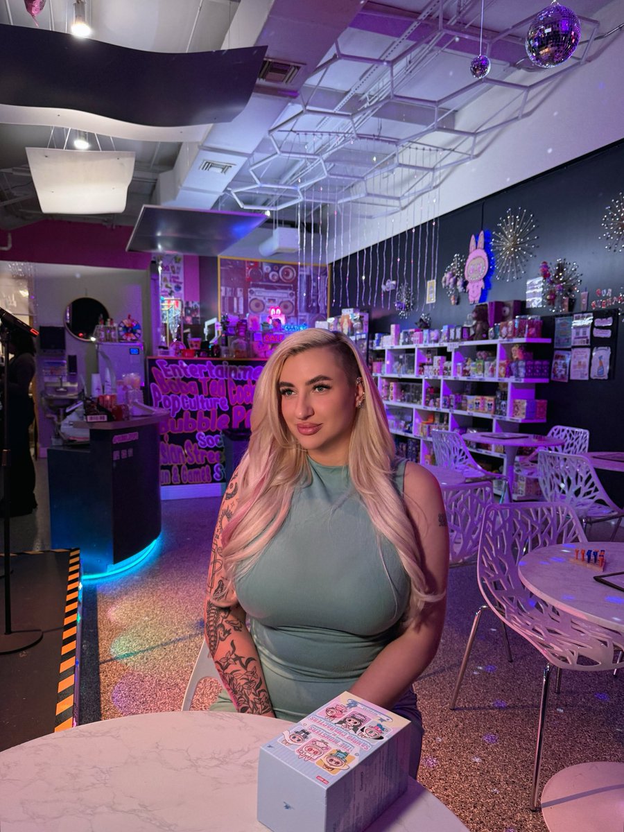 Xenia 💎 tweet media