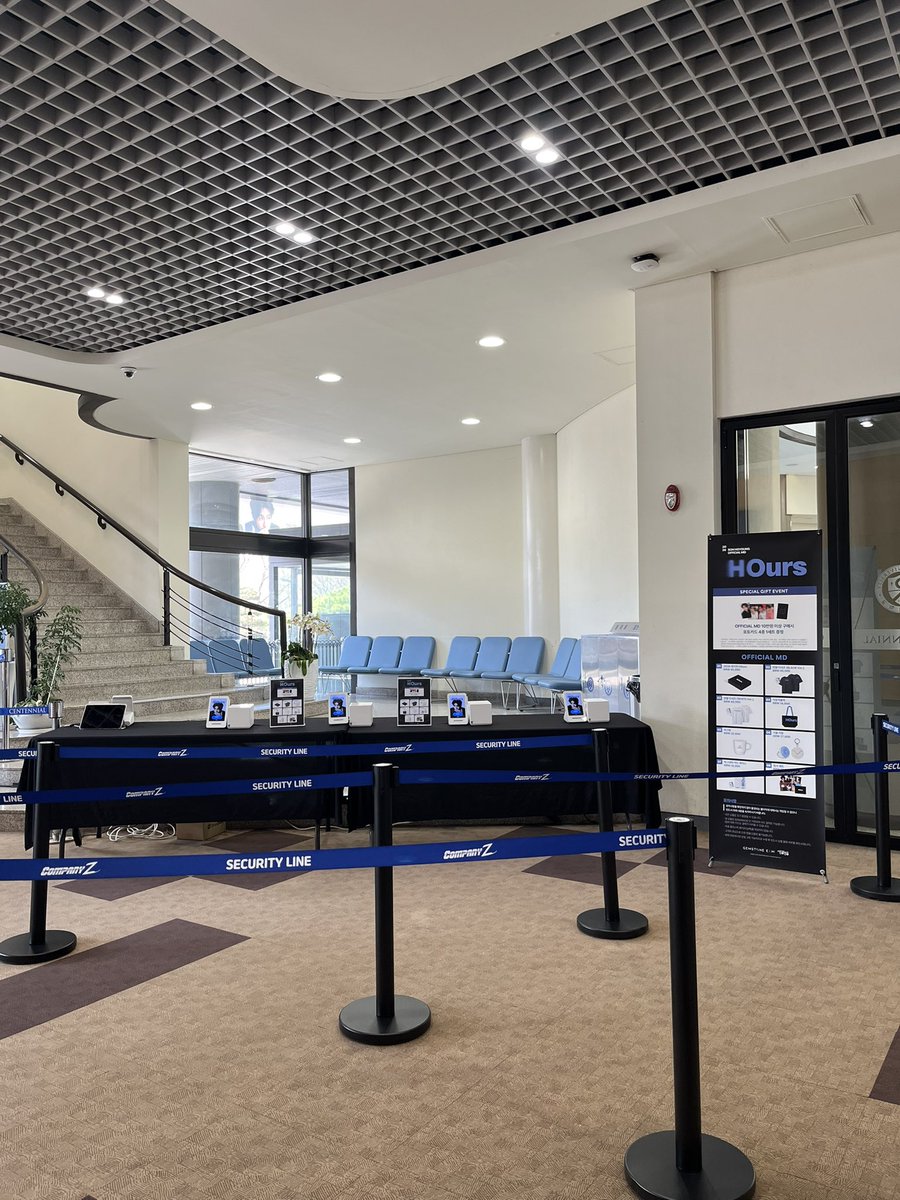 Official SonHoYoung tweet media