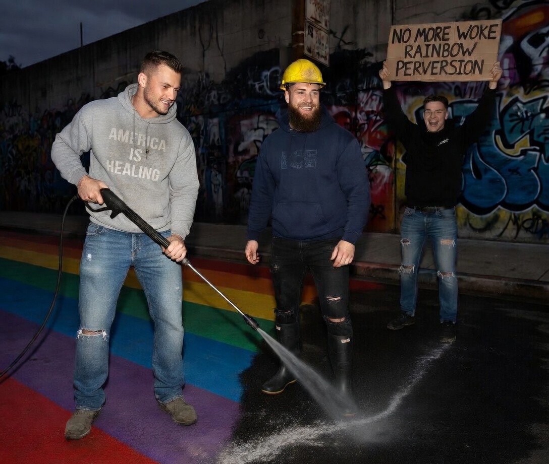 Truthseeker47 tweet media